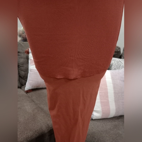 Yoga Asana Luxe Training Bodysuit Ribbed Rust Women's Nike XL Slimming Romper - Picture 4 of 14